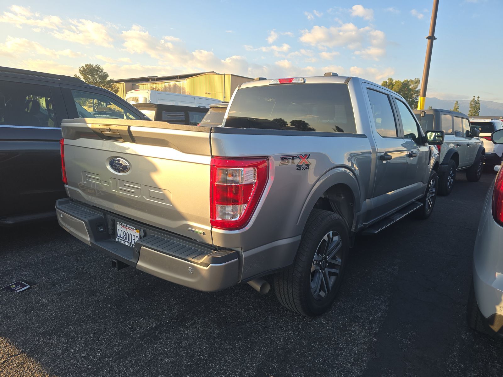2022 Ford F-150 XL AWD
