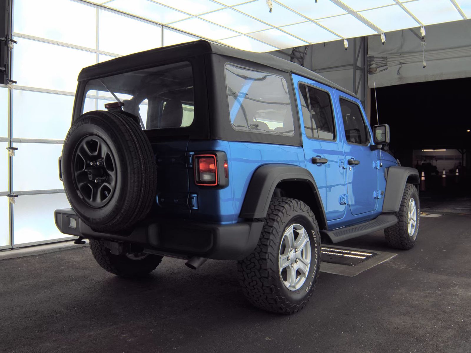 2022 Jeep Wrangler Unlimited Sport AWD