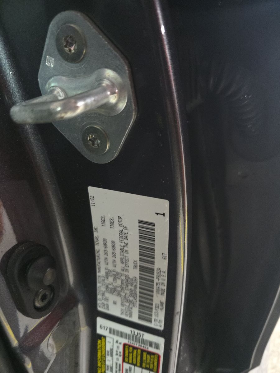 2023 Toyota Tundra SR5 AWD