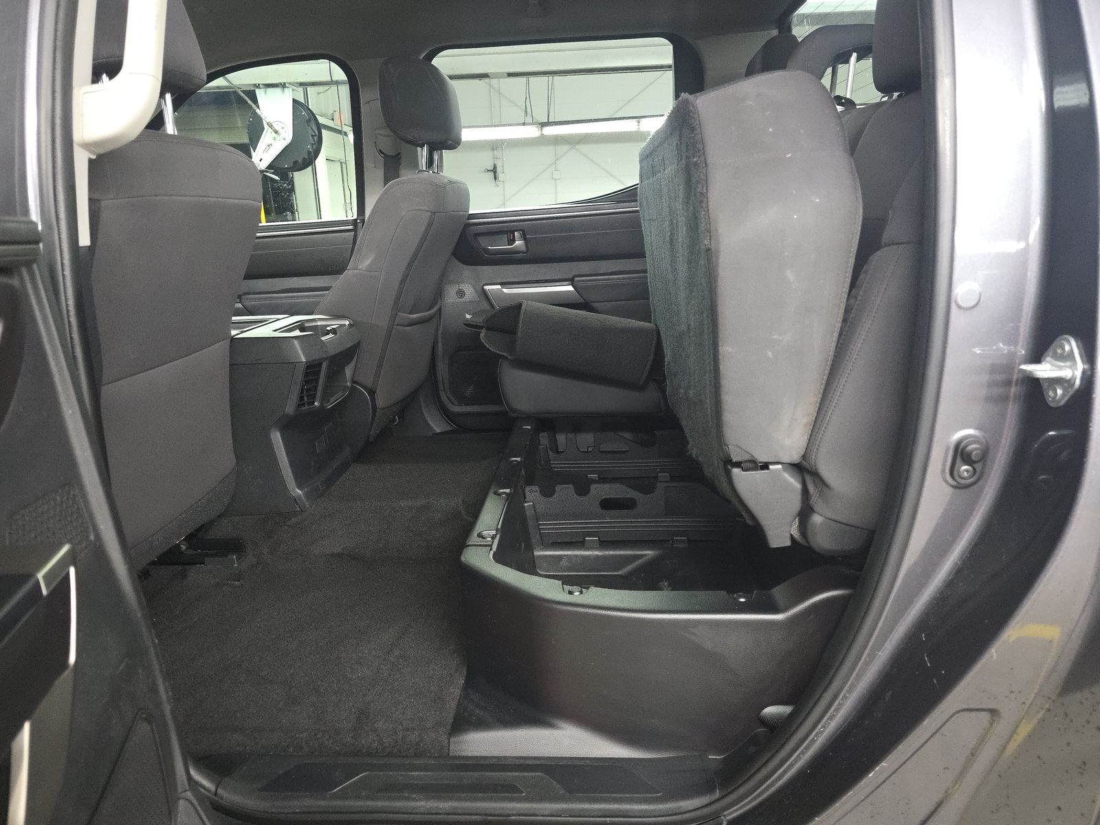 2023 Toyota Tundra SR5 AWD