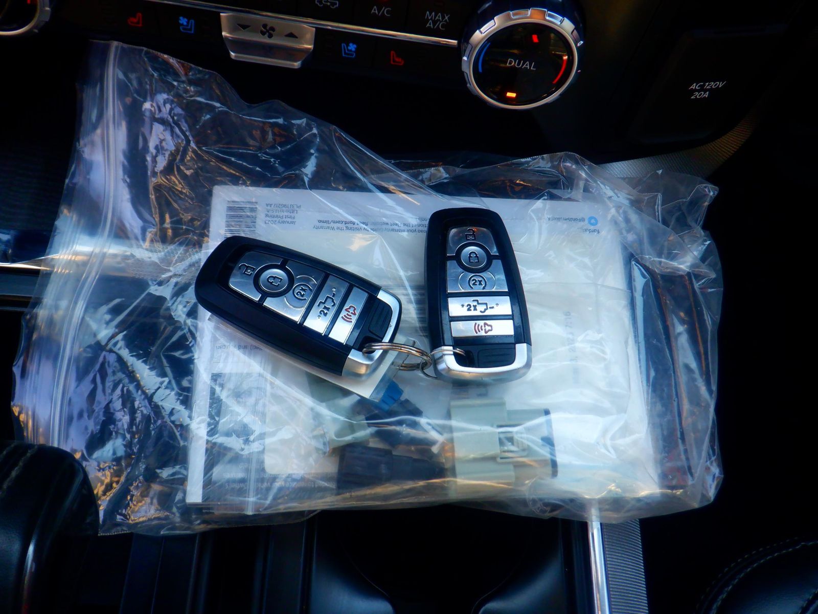 2023 Ford F-150 Hybrid Platinum AWD