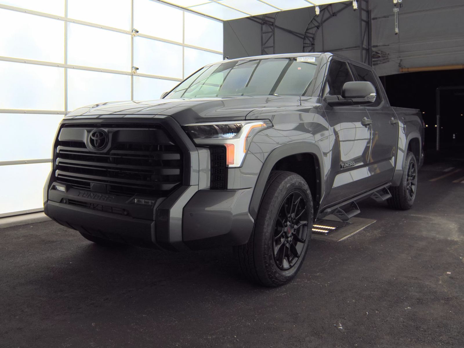 2023 Toyota Tundra SR5 AWD