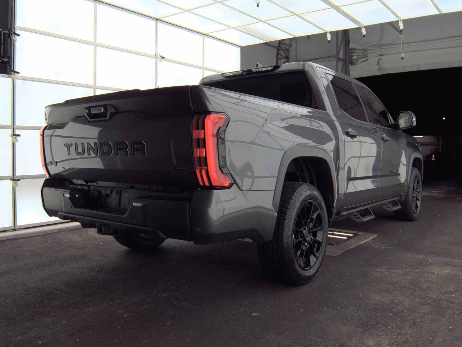 2023 Toyota Tundra SR5 AWD