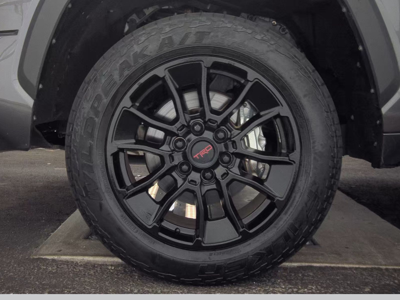 2023 Toyota Tundra SR5 AWD