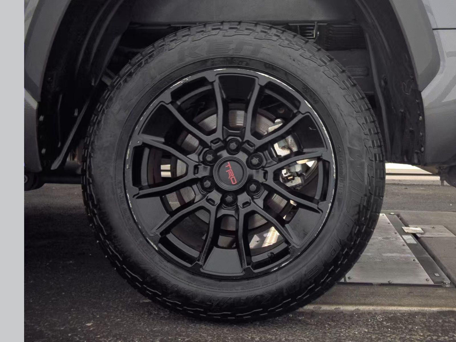 2023 Toyota Tundra SR5 AWD