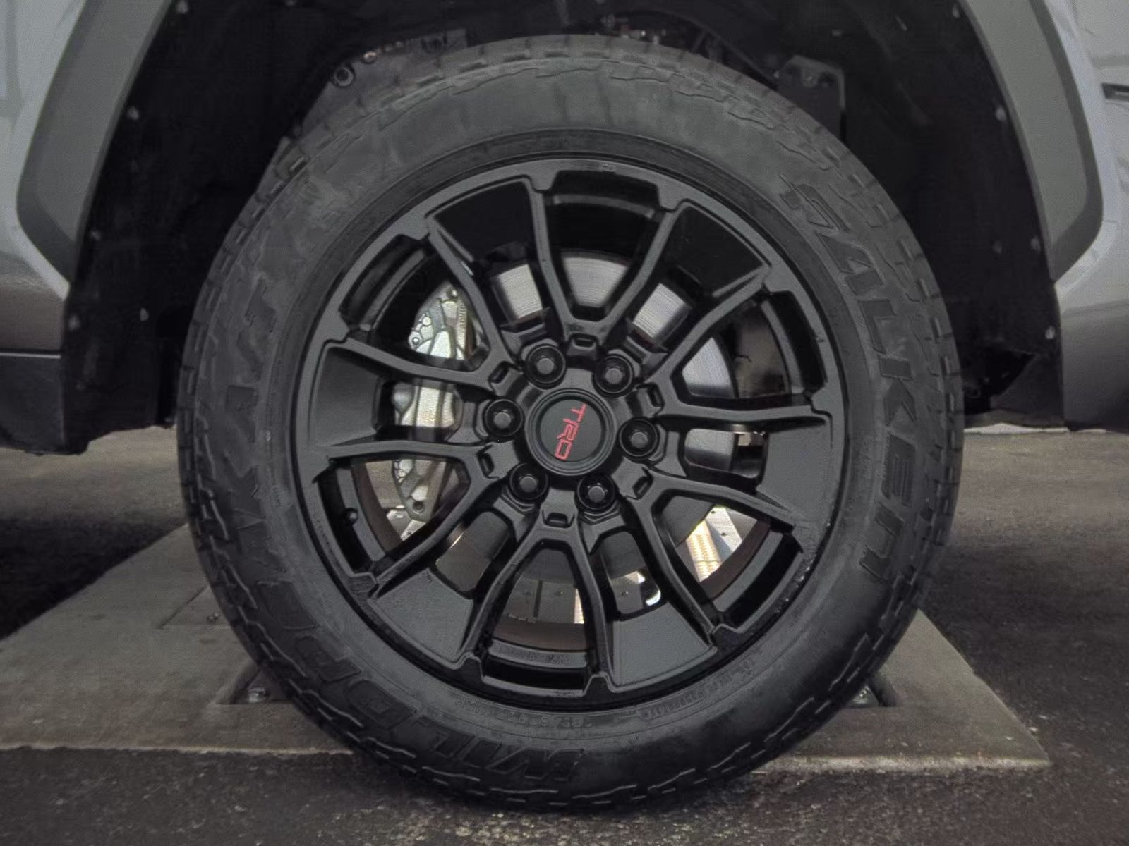 2023 Toyota Tundra SR5 AWD