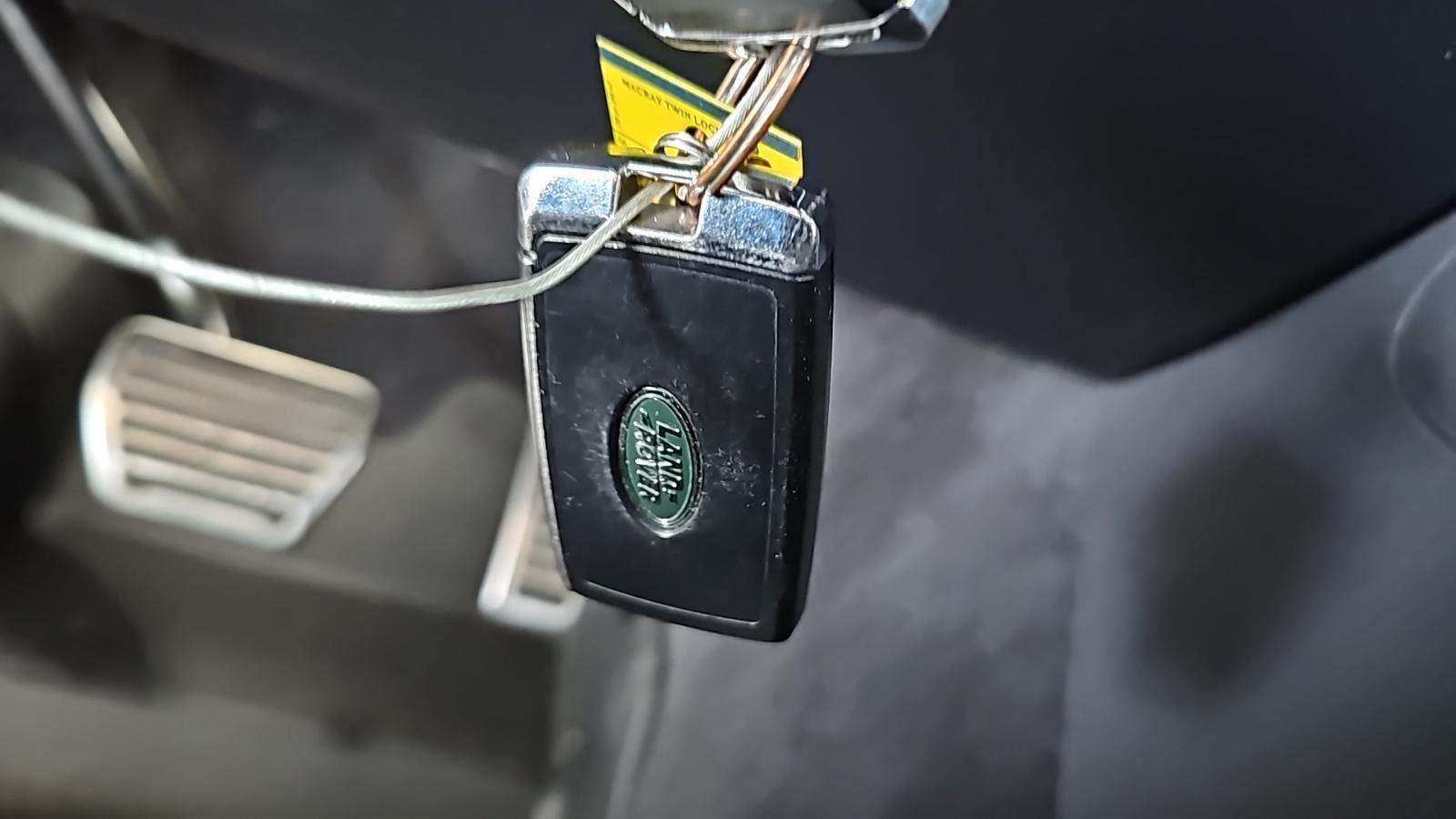 2023 Land Rover Discovery Metropolitan Edition AWD