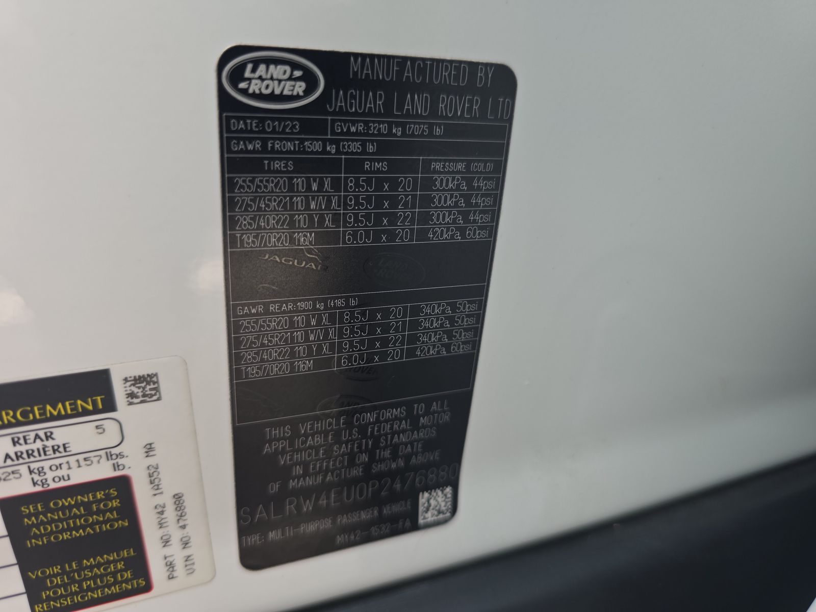 2023 Land Rover Discovery Metropolitan Edition AWD