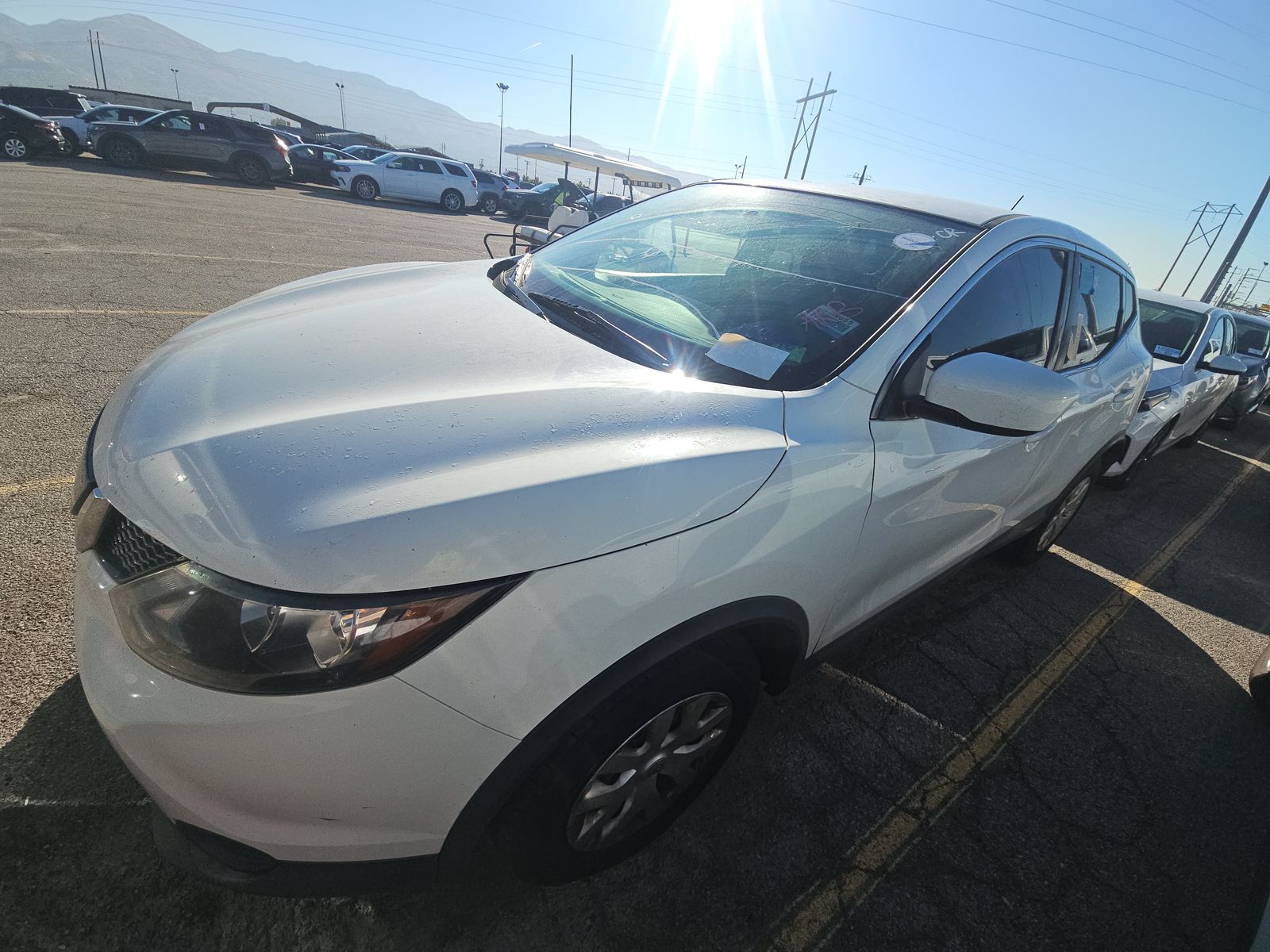2018 Nissan Rogue Sport S FWD