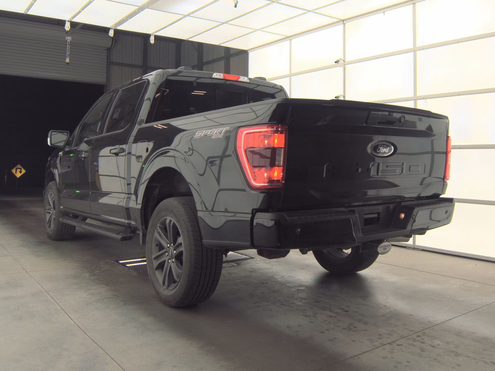 2022 Ford F-150 XLT AWD