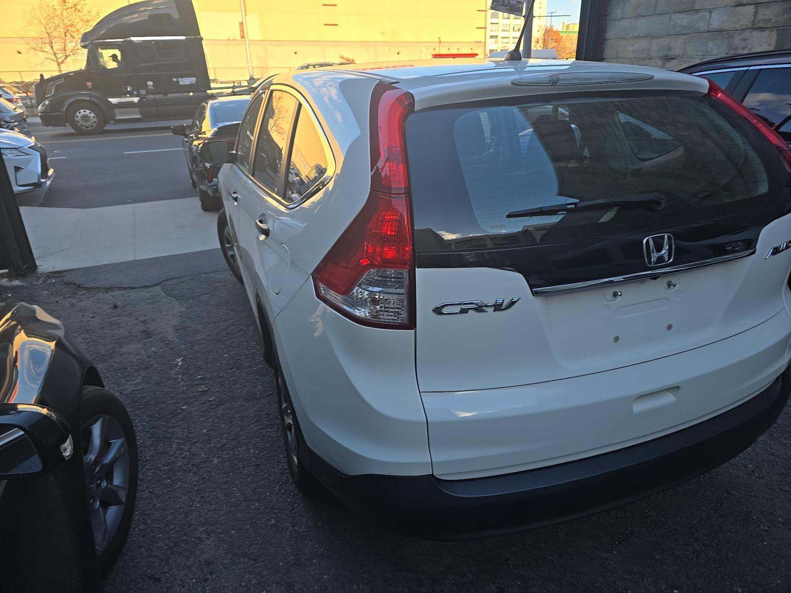 2012 Honda CR-V LX AWD