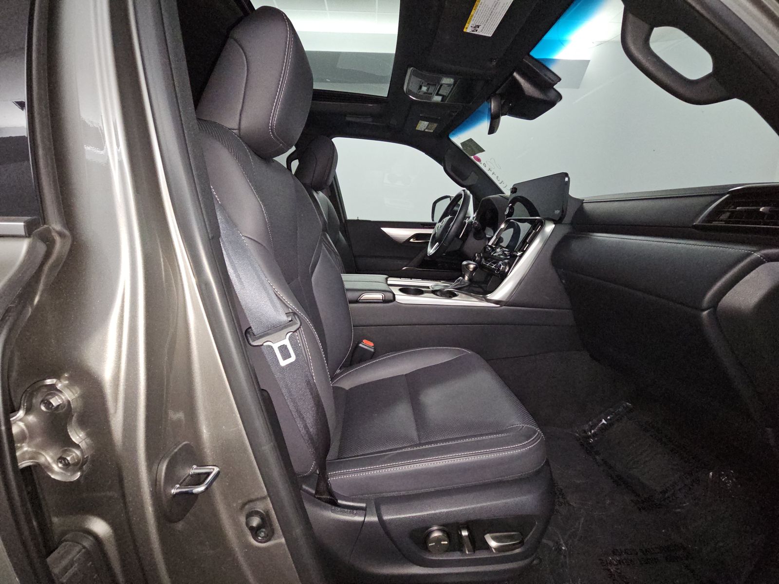 2023 Lexus LX LX 600 F SPORT AWD