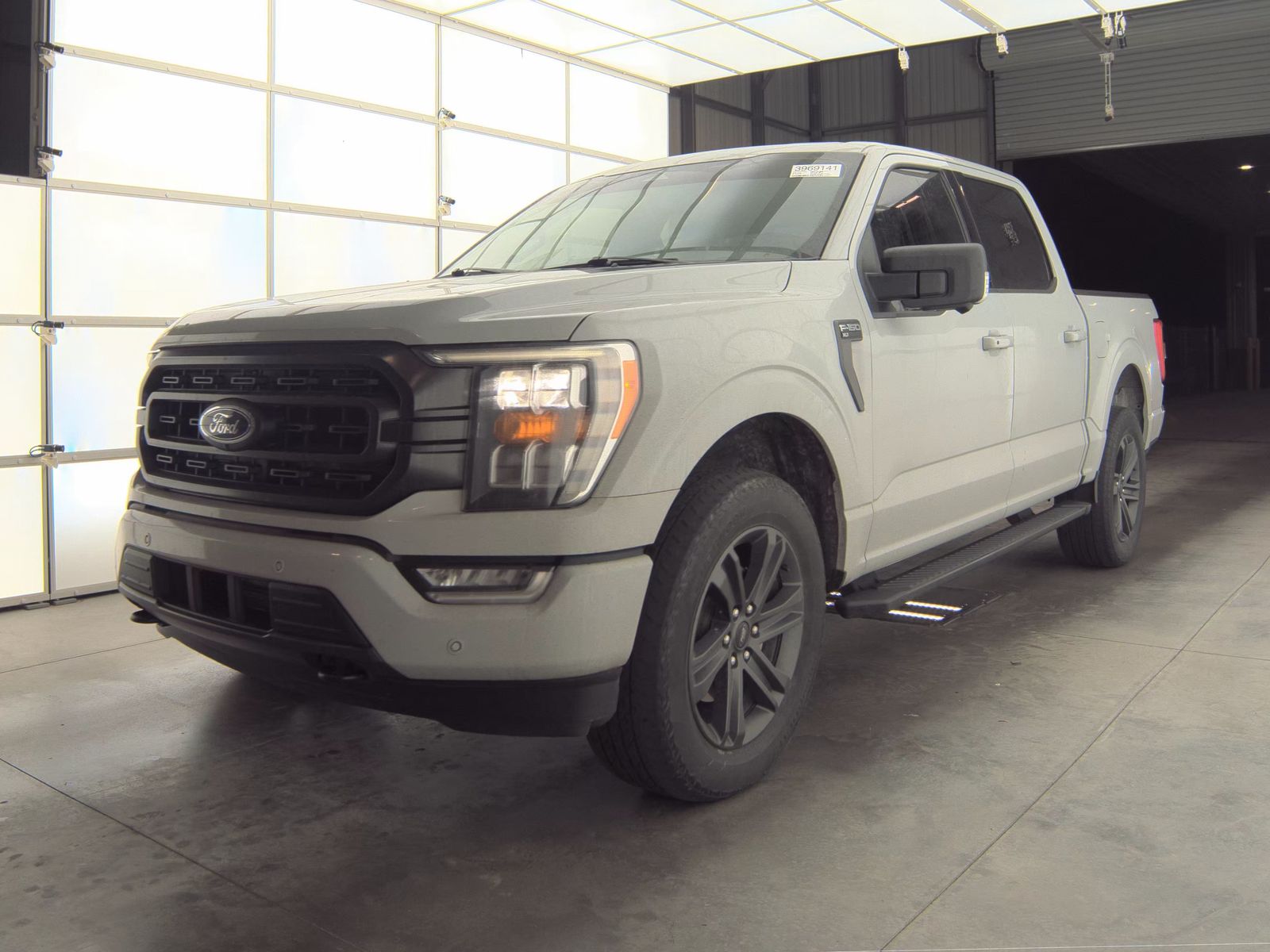 2023 Ford F-150 XLT AWD