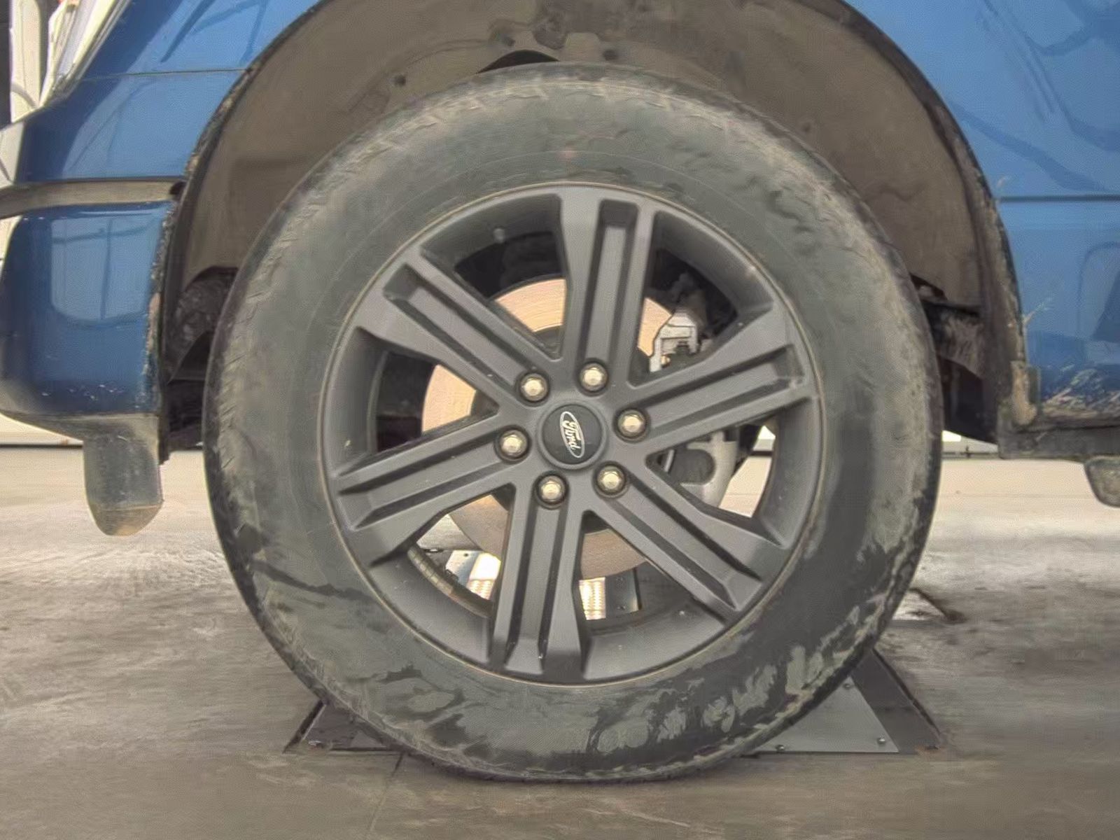 2023 Ford F-150 XLT AWD