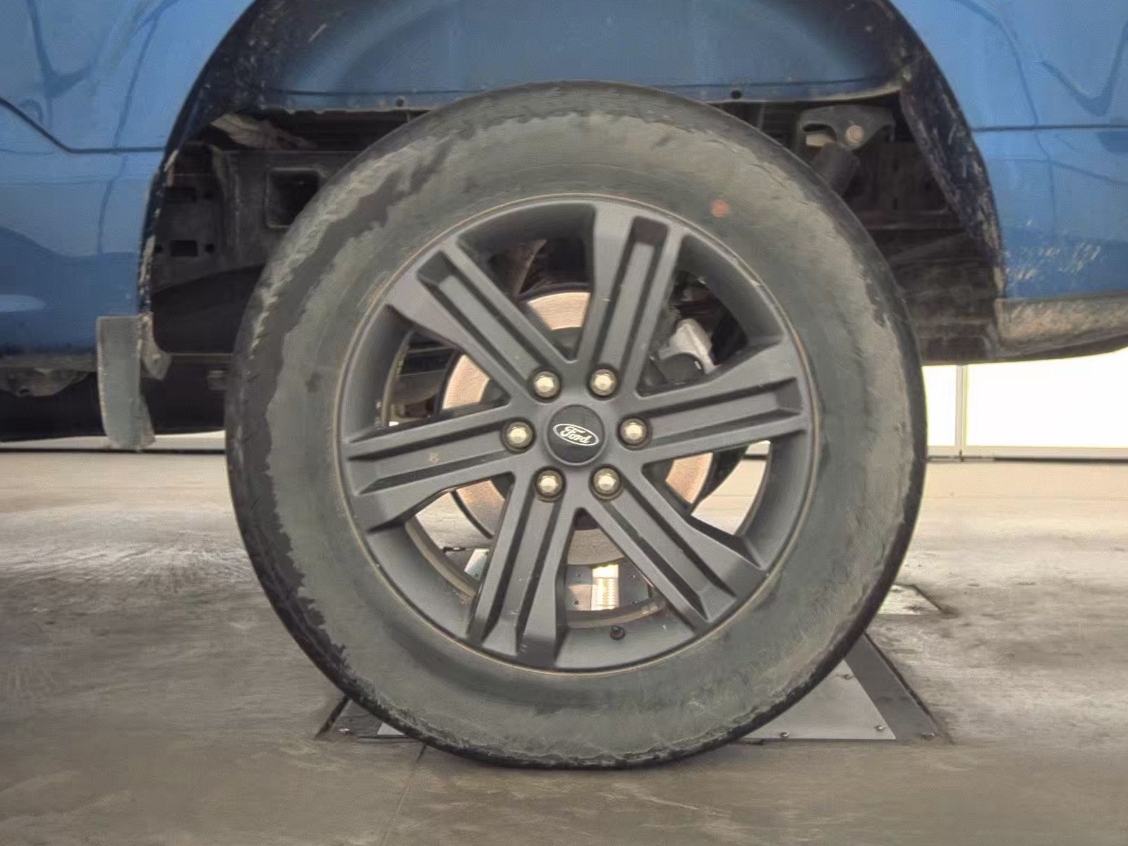 2023 Ford F-150 XLT AWD