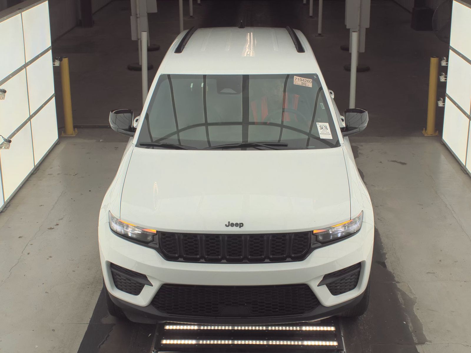 2024 Jeep Grand Cherokee Altitude AWD