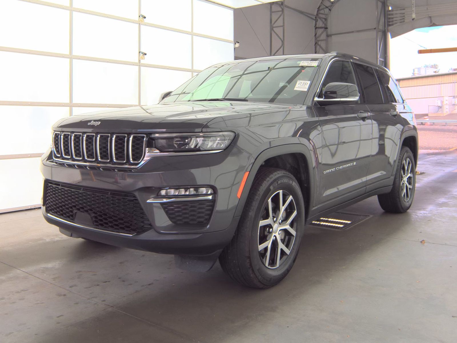 2024 Jeep Grand Cherokee Limited RWD