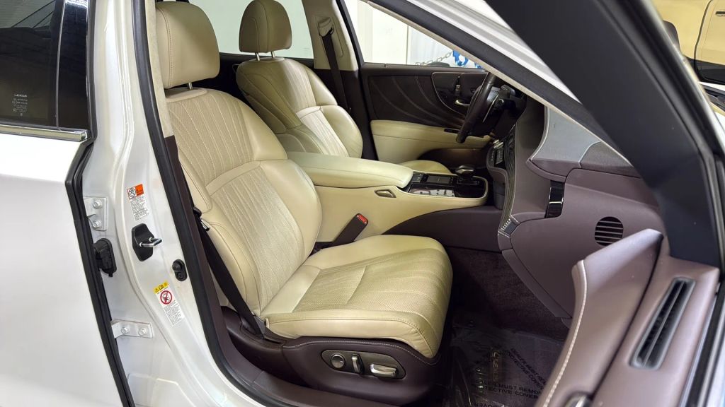 2019 Lexus LS LS 500 RWD