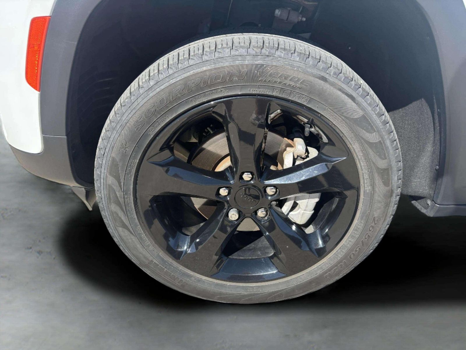 2023 Jeep Grand Cherokee Limited AWD