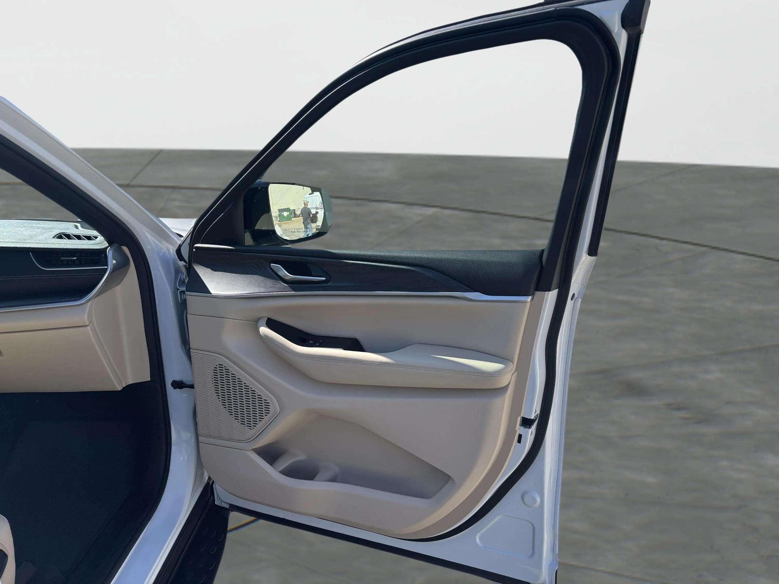 2023 Jeep Grand Cherokee Limited AWD