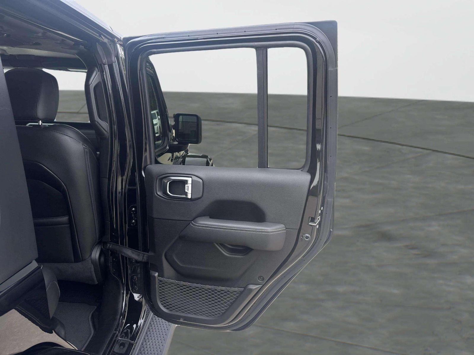 2022 Jeep Wrangler Unlimited 4xe Sahara AWD