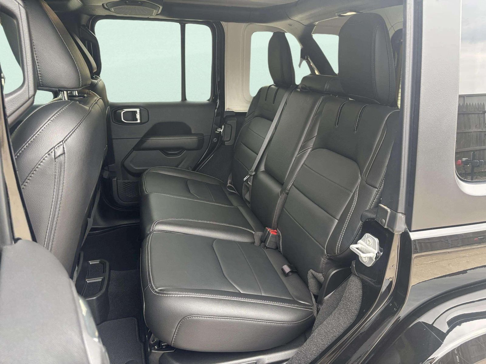 2022 Jeep Wrangler Unlimited 4xe Sahara AWD