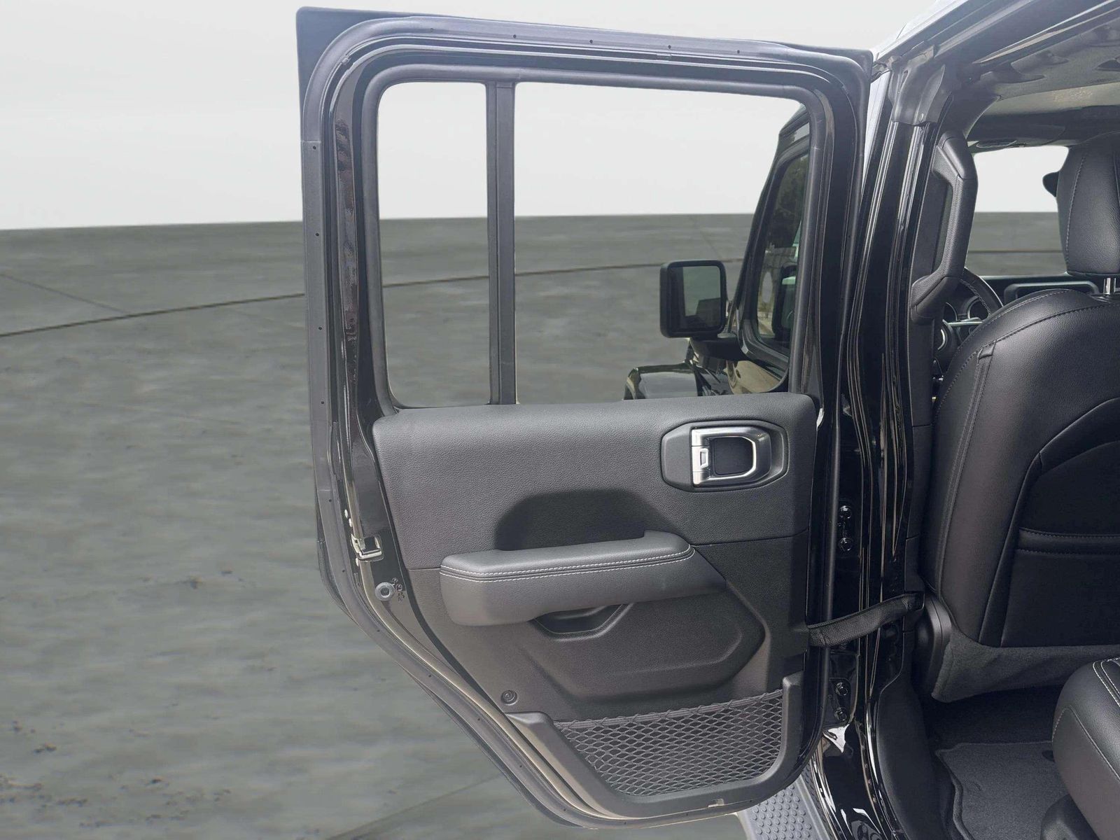 2022 Jeep Wrangler Unlimited 4xe Sahara AWD