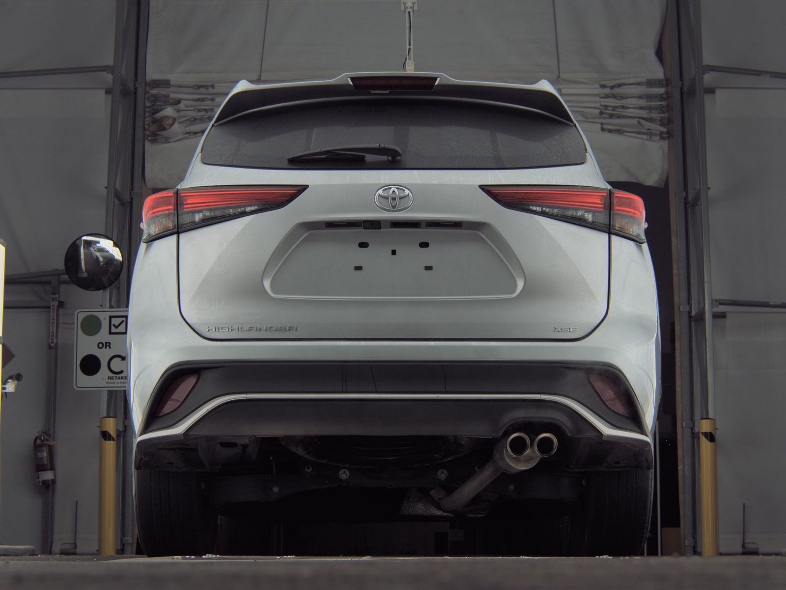 2023 Toyota Highlander XSE FWD