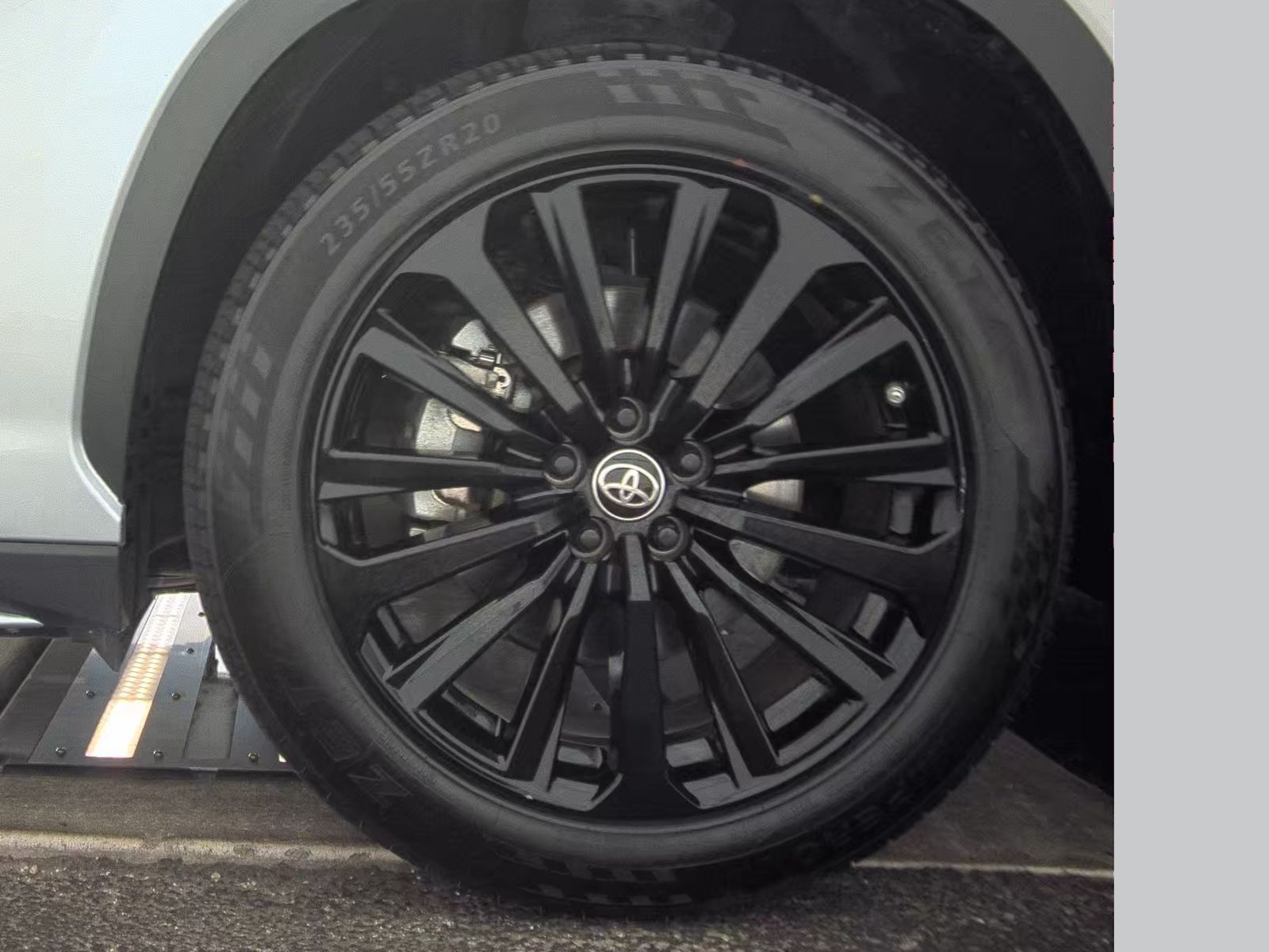 2023 Toyota Highlander XSE FWD