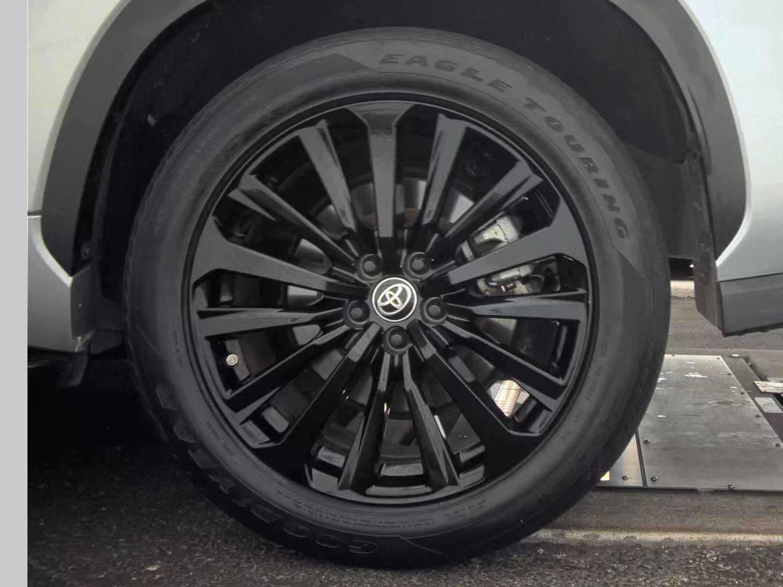 2023 Toyota Highlander XSE FWD