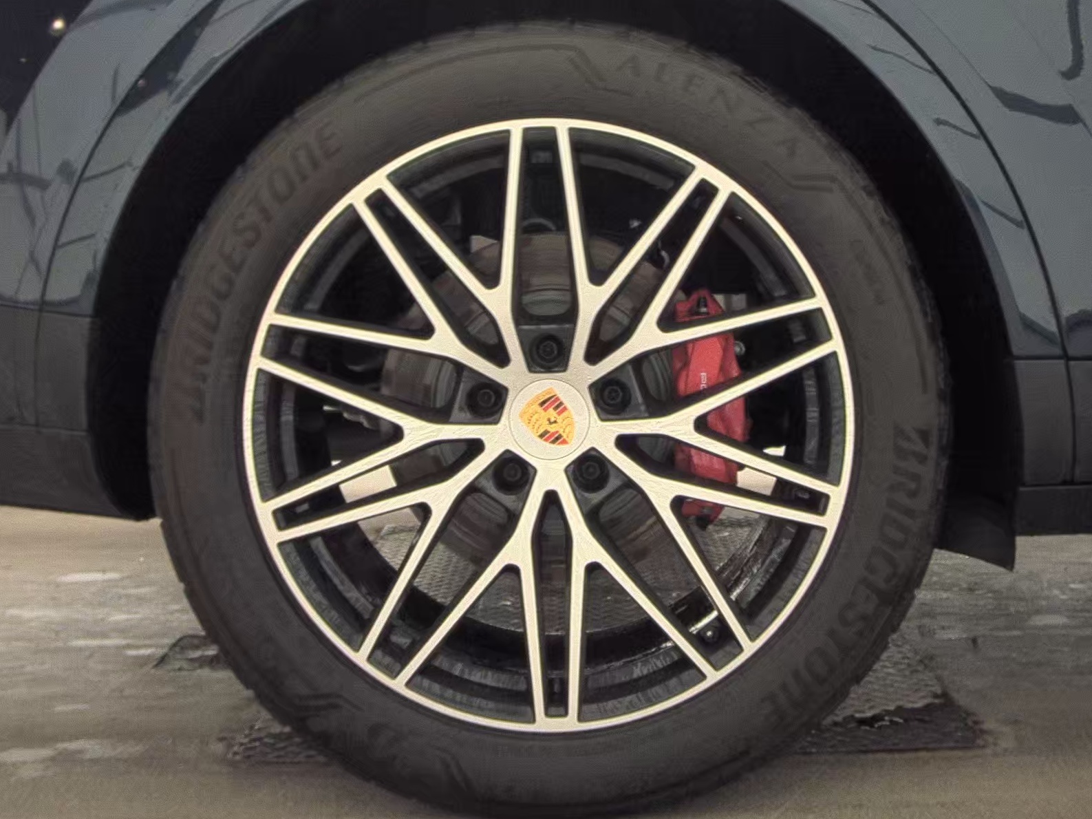 2024 Porsche Cayenne S AWD