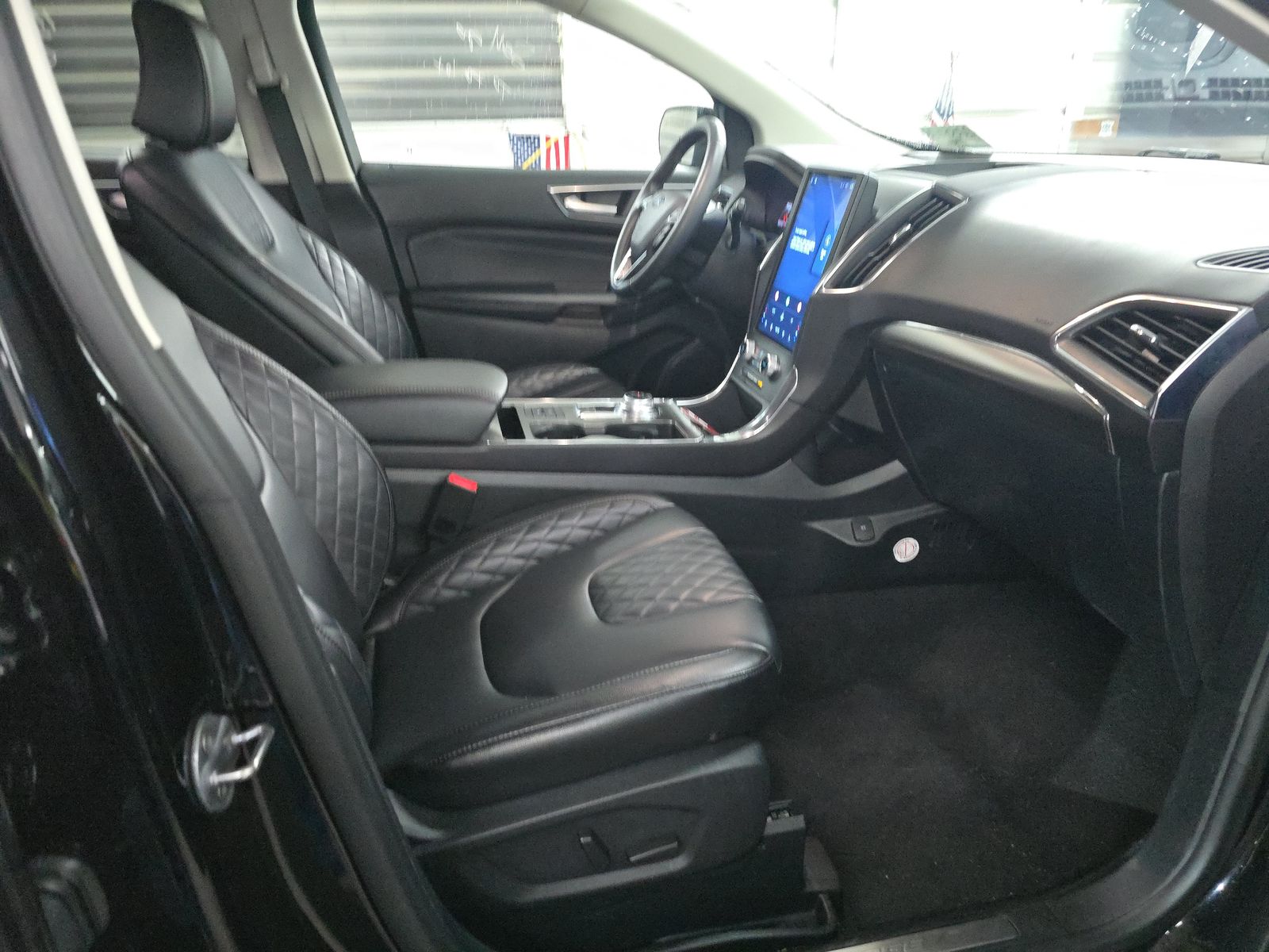 2024 Ford Edge Titanium AWD