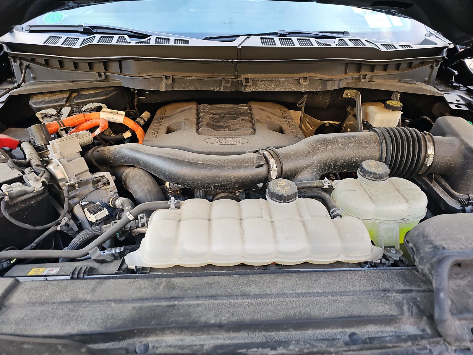 2022 Ford F-150 Hybrid Platinum AWD