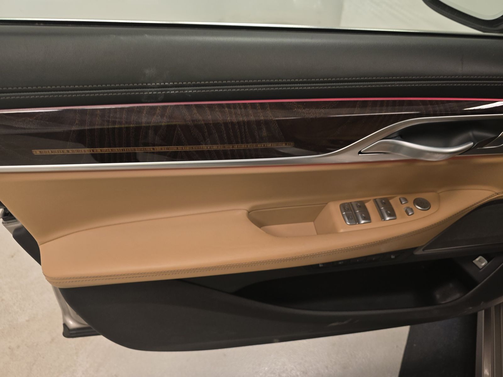 2022 BMW 7 Series 750i xDrive AWD