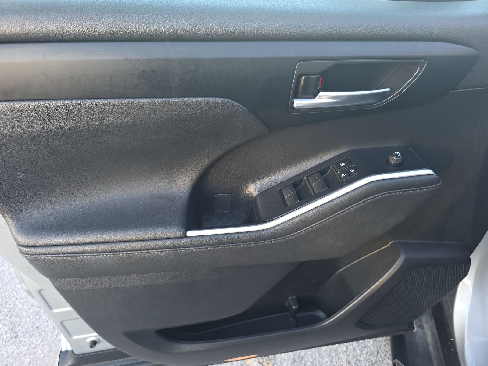 2023 Toyota Highlander XSE FWD