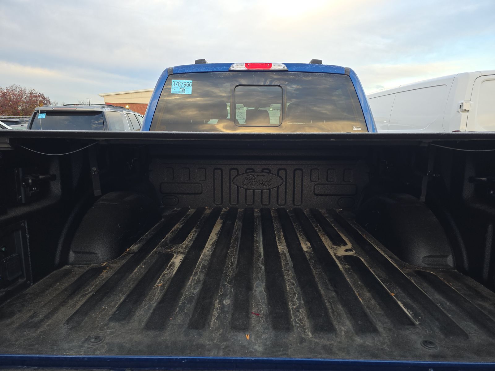 2023 Ford F-150 Lariat AWD