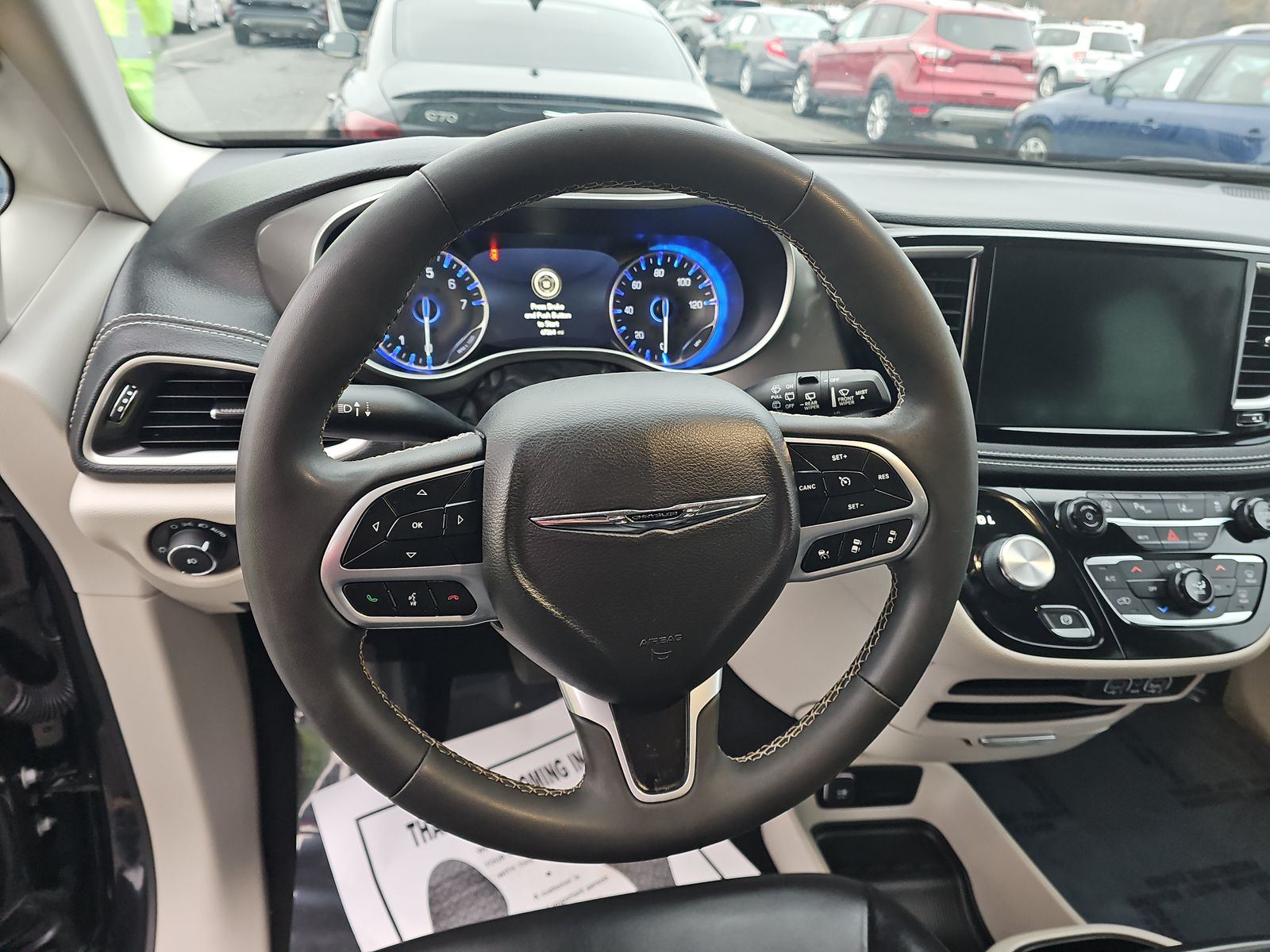 2023 Chrysler Pacifica Touring L FWD