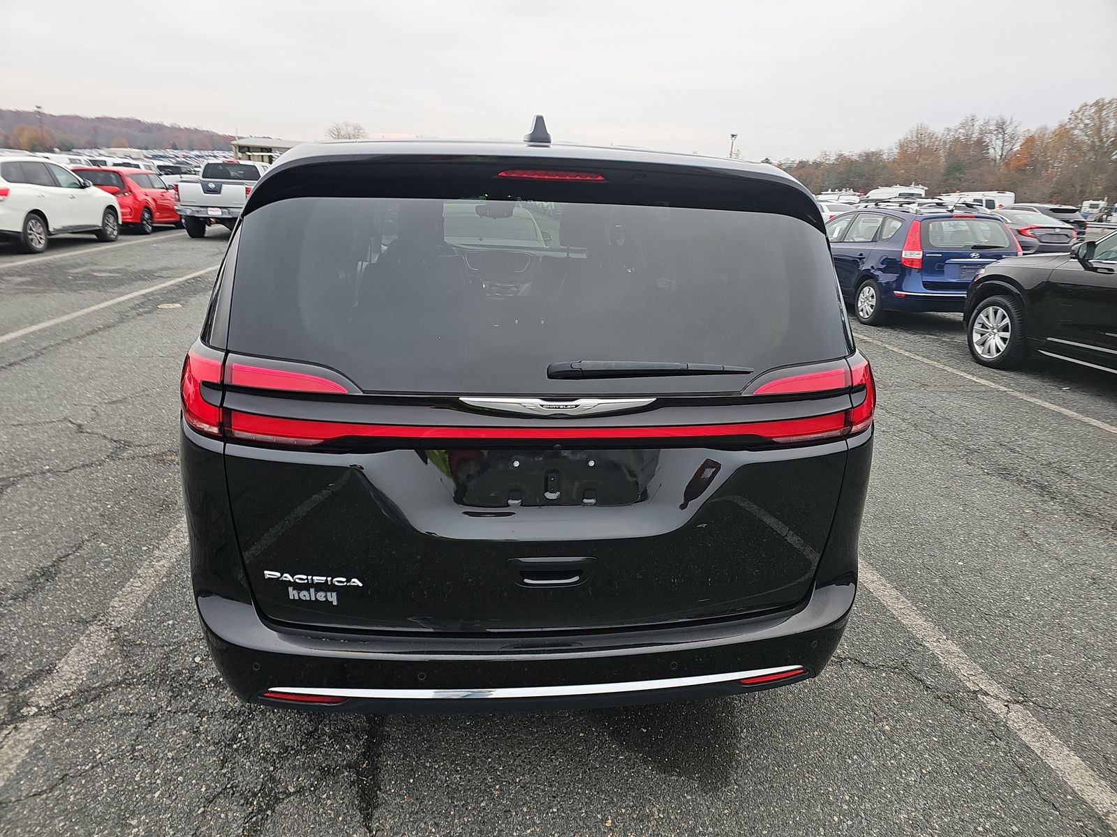 2023 Chrysler Pacifica Touring L FWD