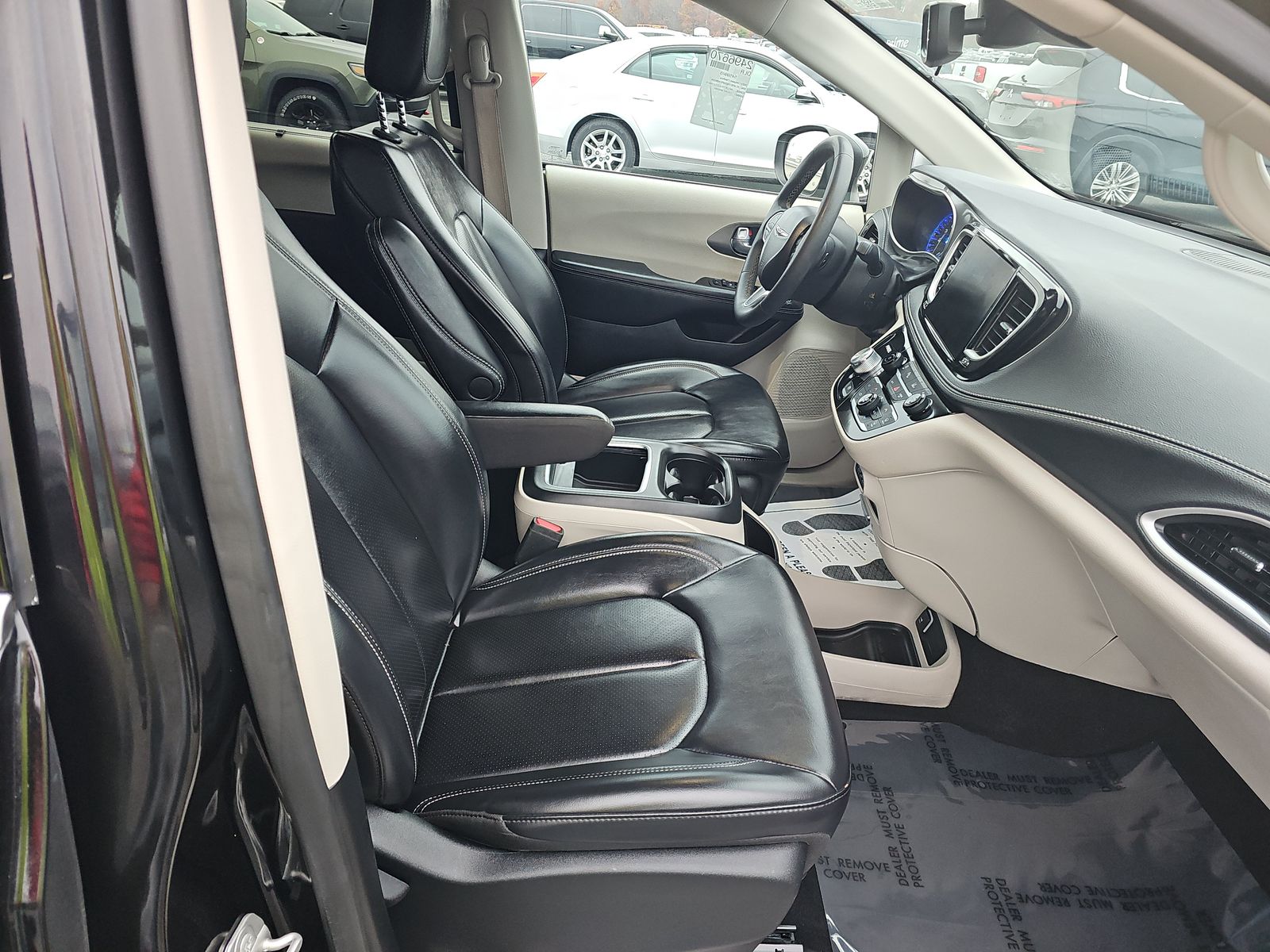 2023 Chrysler Pacifica Touring L FWD