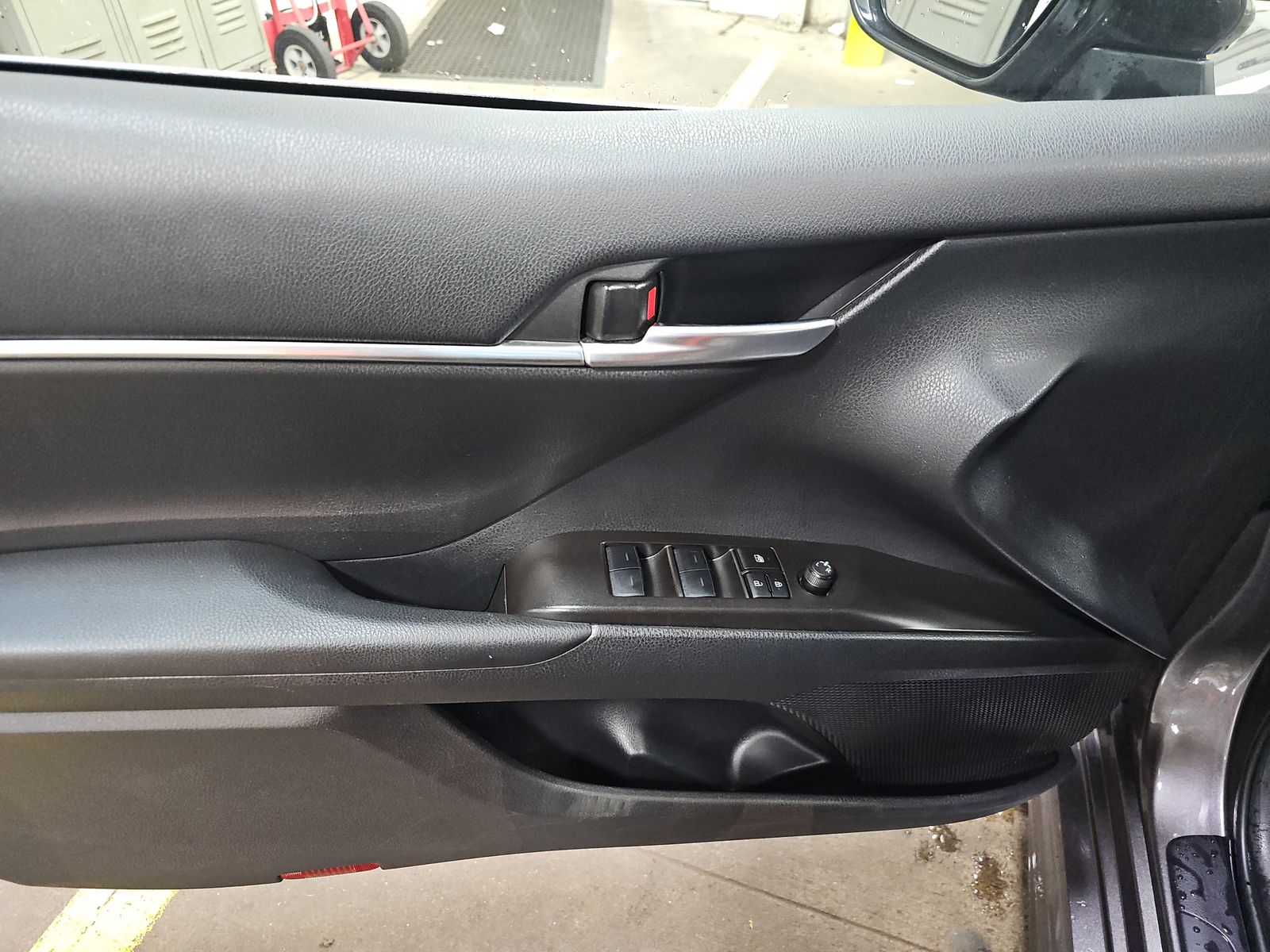 2024 Toyota Camry SE FWD