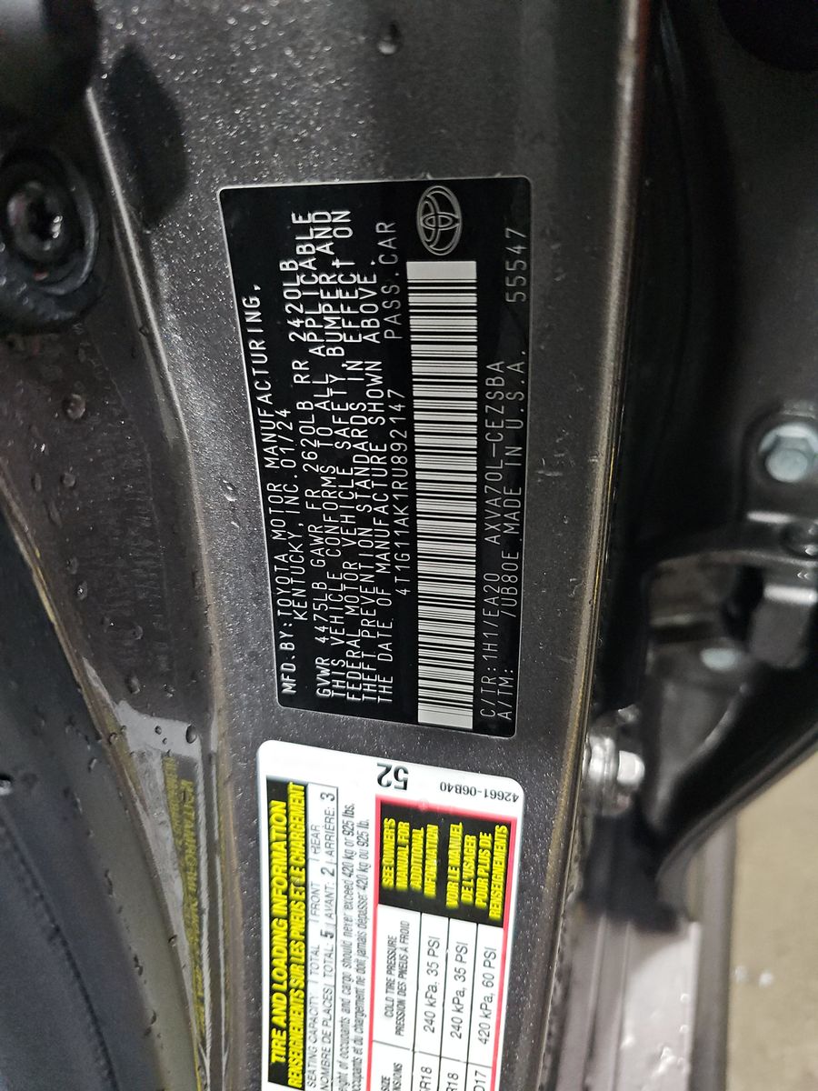 2024 Toyota Camry SE FWD