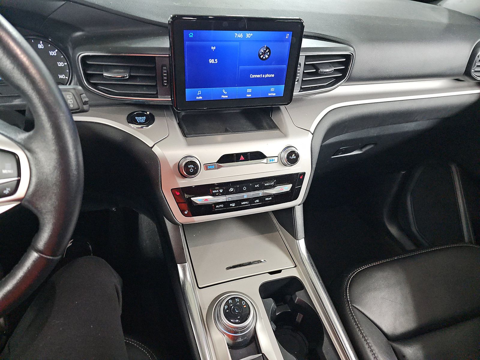 2023 Ford Explorer XLT AWD