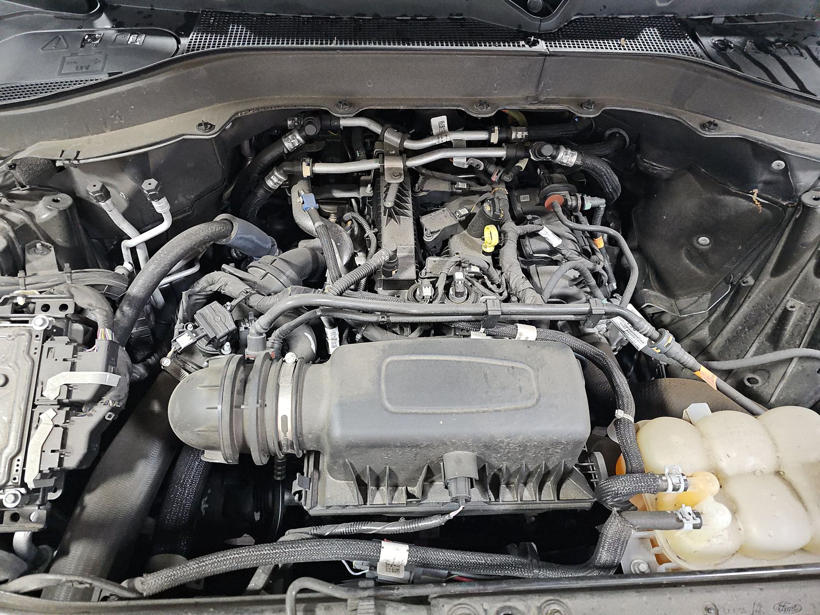 2023 Ford Explorer XLT AWD