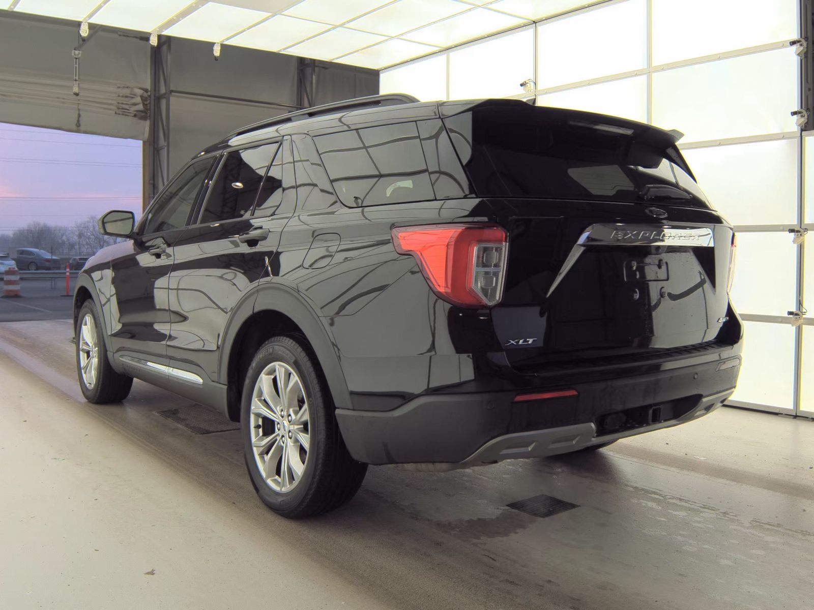 2023 Ford Explorer XLT AWD