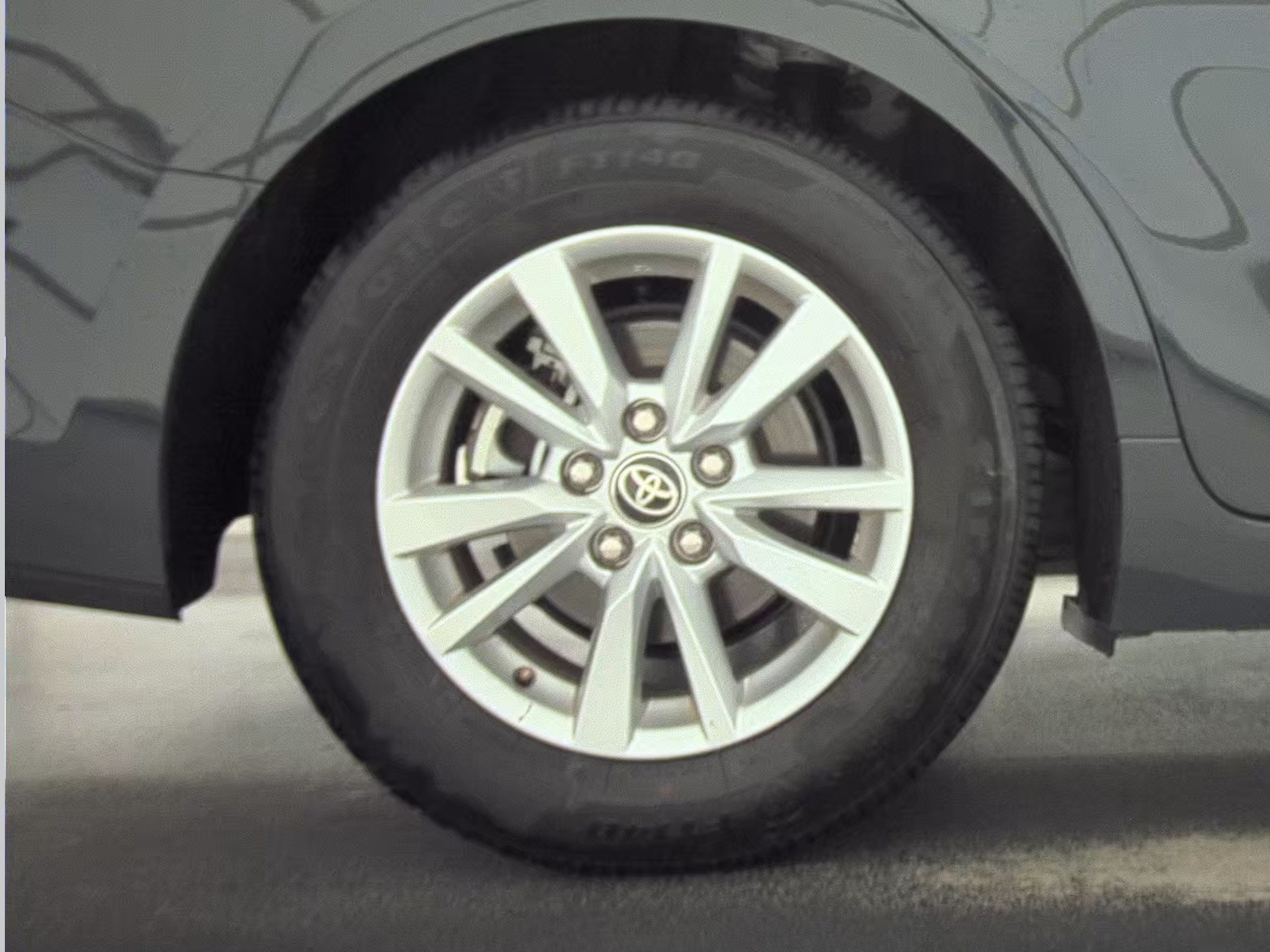 2025 Toyota Camry LE FWD