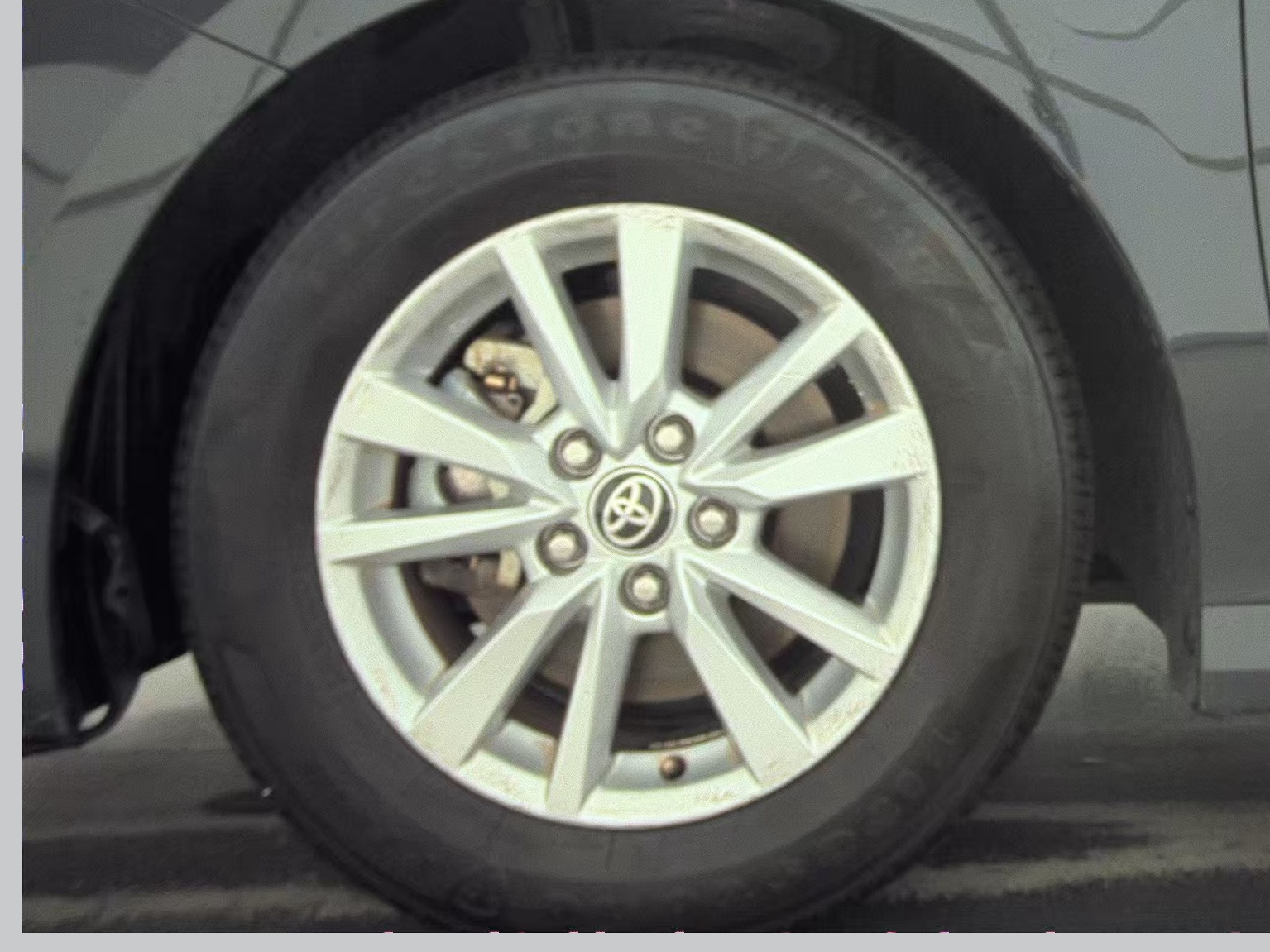 2025 Toyota Camry LE FWD