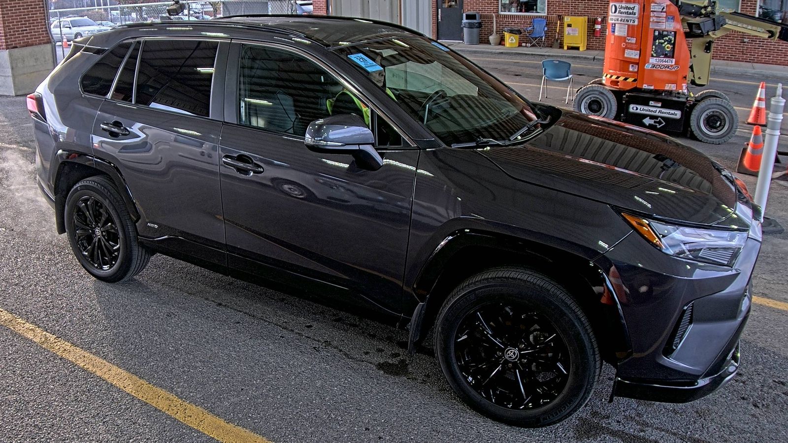 2023 Toyota RAV4 Hybrid SE AWD