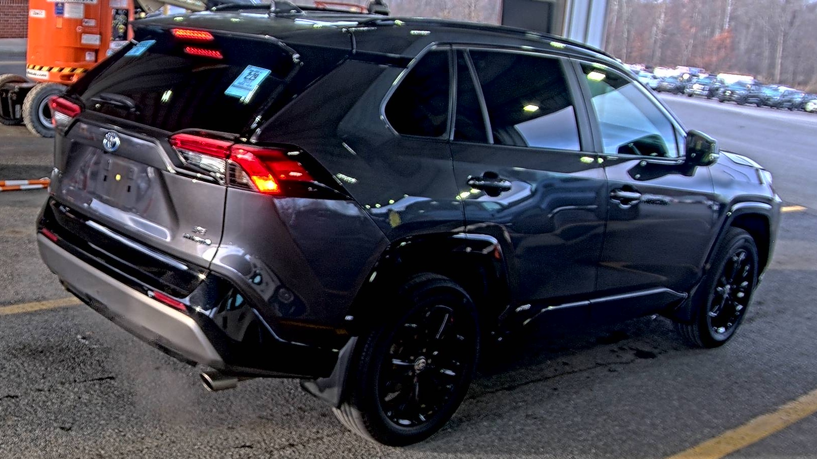 2023 Toyota RAV4 Hybrid SE AWD