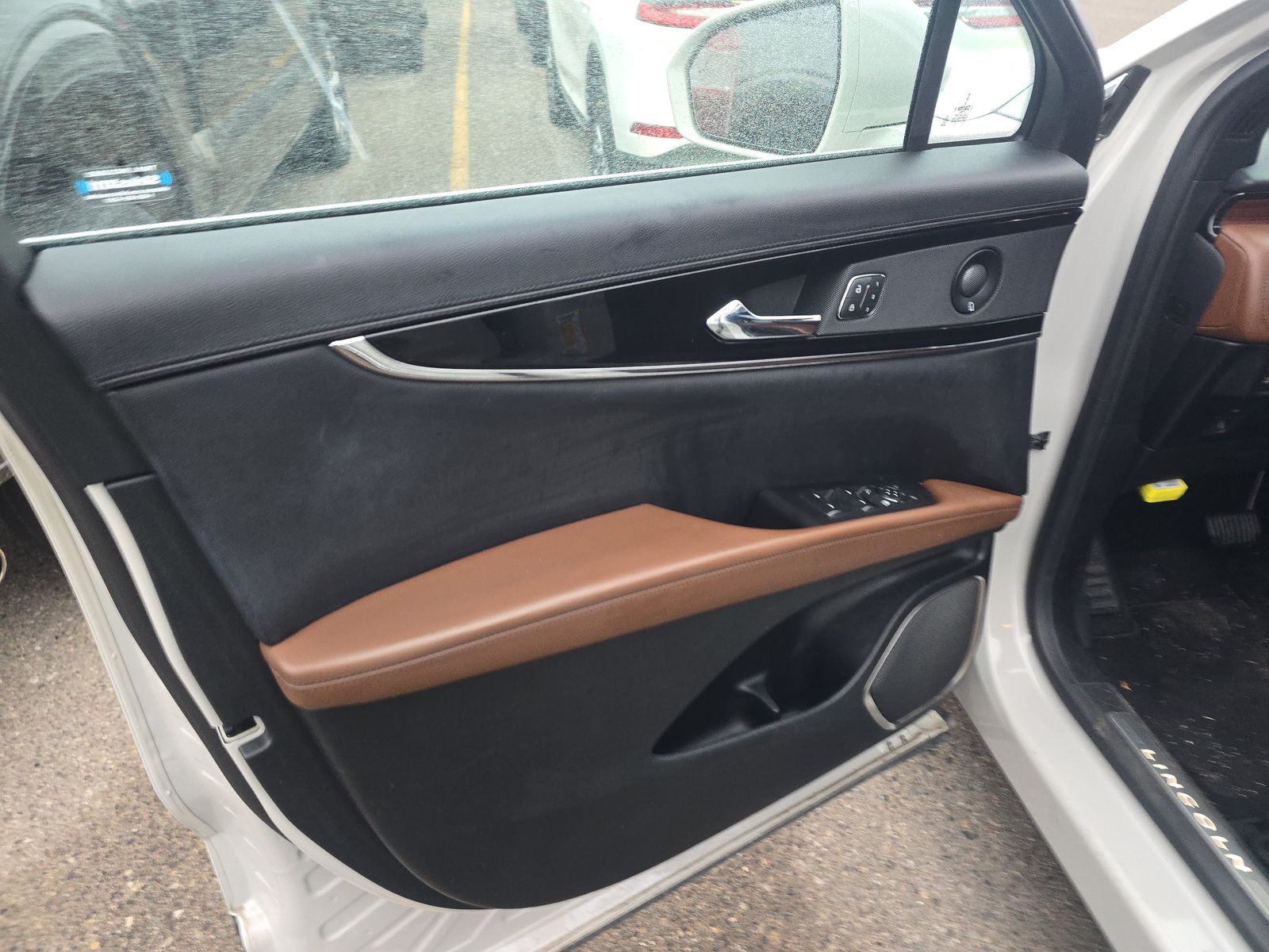 2022 Lincoln Nautilus Reserve AWD