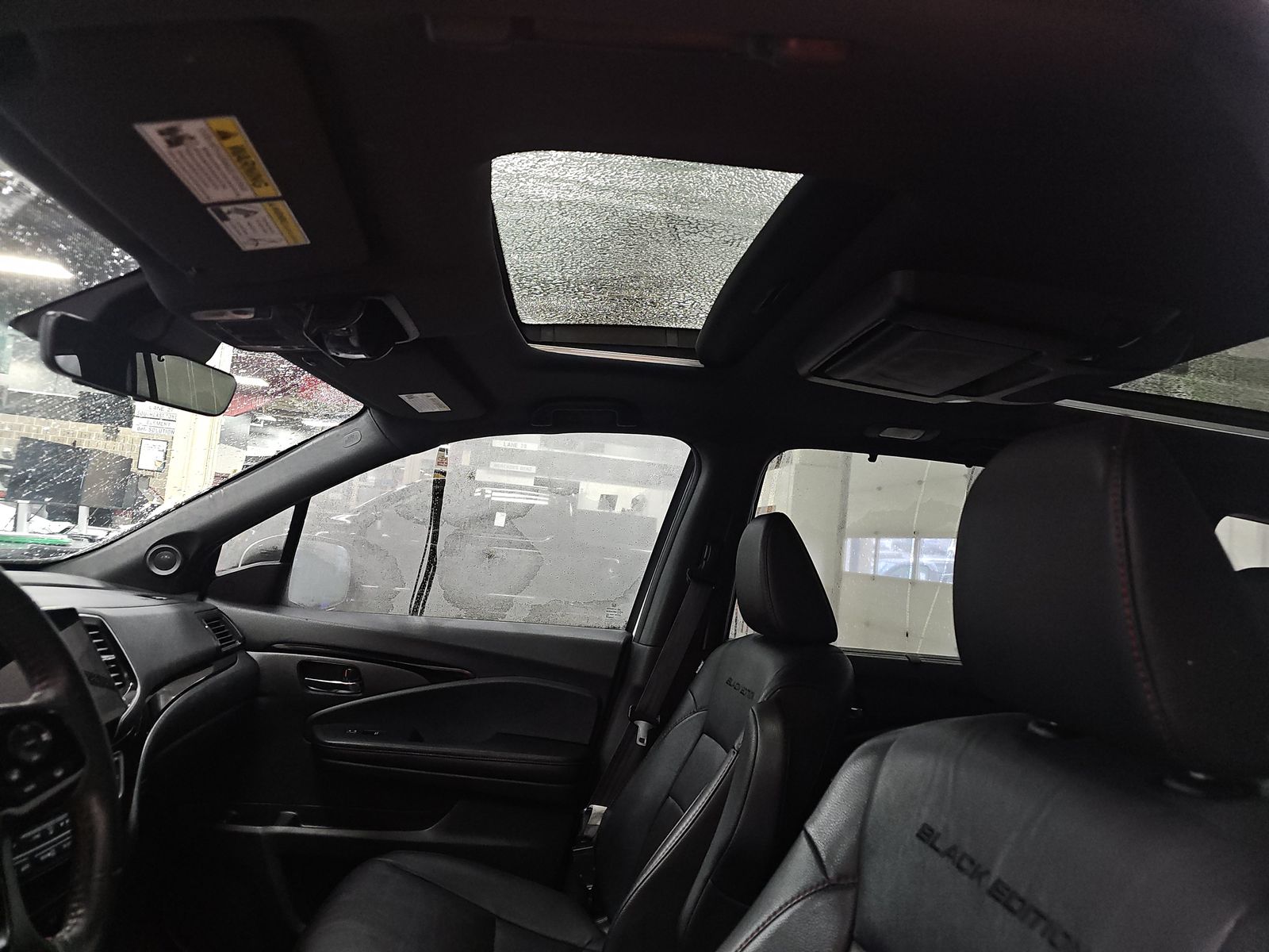 2022 Honda Pilot Black Edition AWD